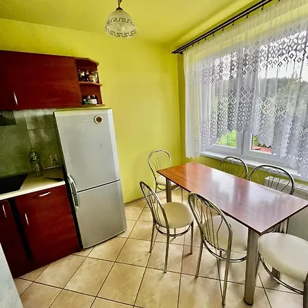 Sabina Nocleg ze śniadaniem 3*