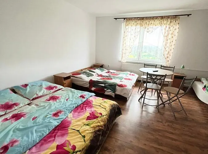 לינה וארוחת בוקר Sabina Koszarawa